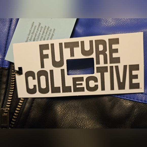 NWT Blue and Black Jacket. Size:XS. - Picture 10 of 10